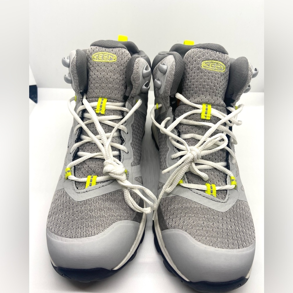 Keen Women’s 8.5  Terradora II Waterproof Mid Hiking Boots Outdoor Shoes Gray